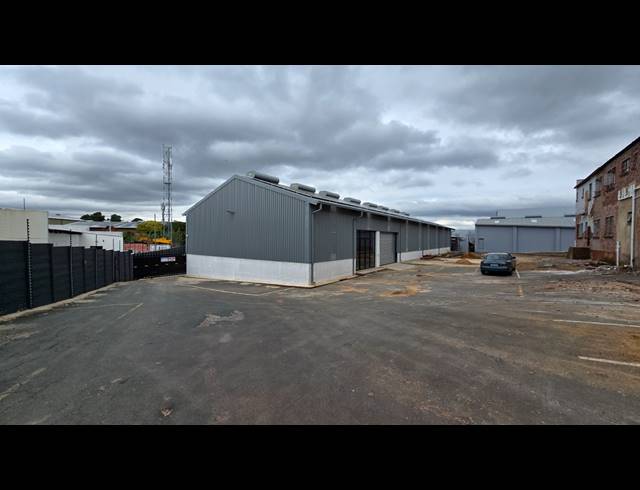 751M² WAREHOUSE TO LET IN EASTLEIGH